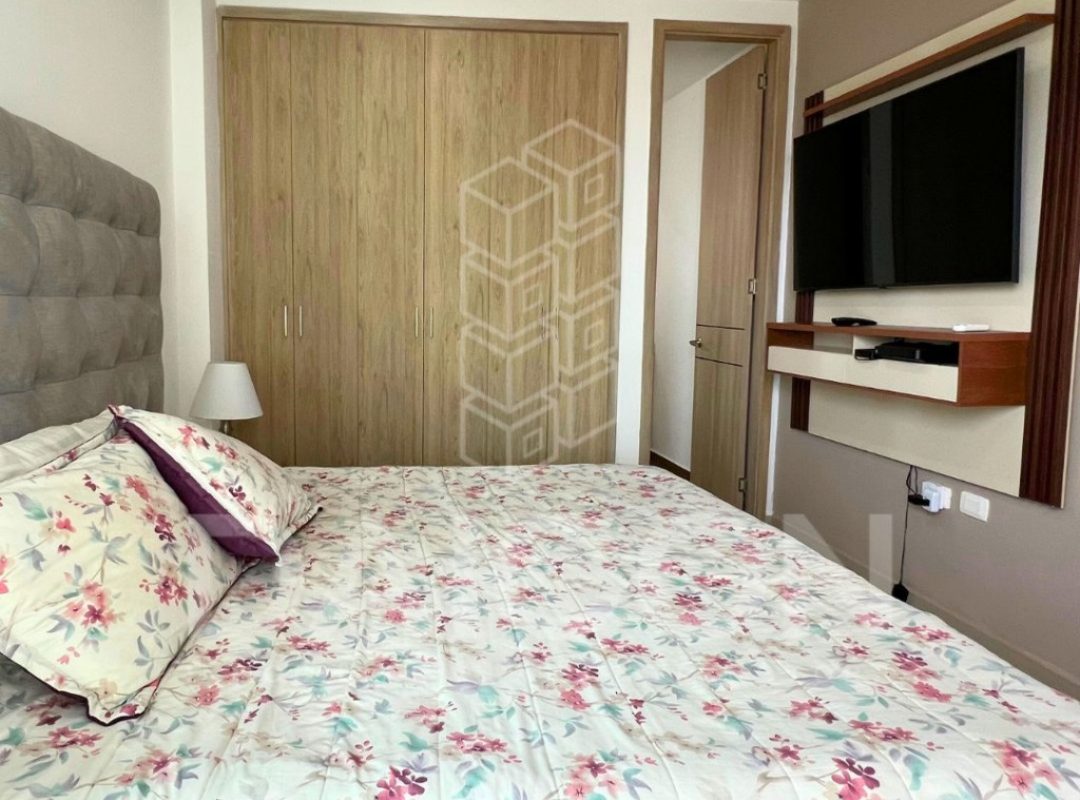 Aparta estudio Elite 7