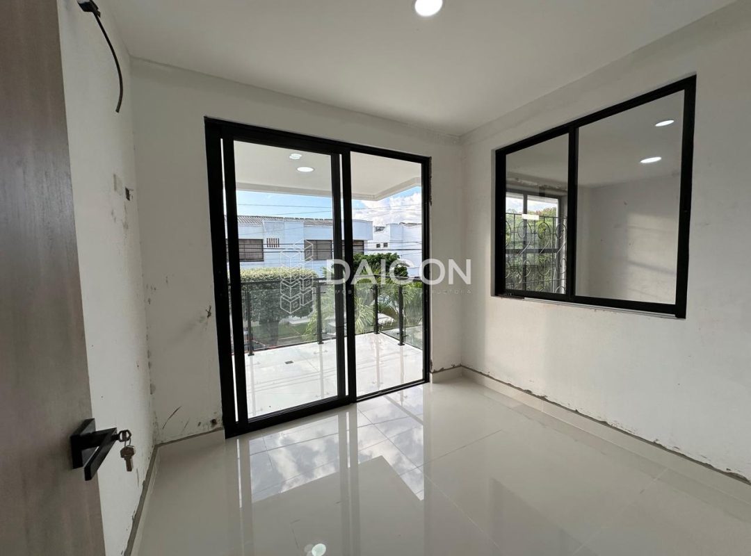 Imagen de WhatsApp 2025-11-13 a las 09.46.30_f99de2a9