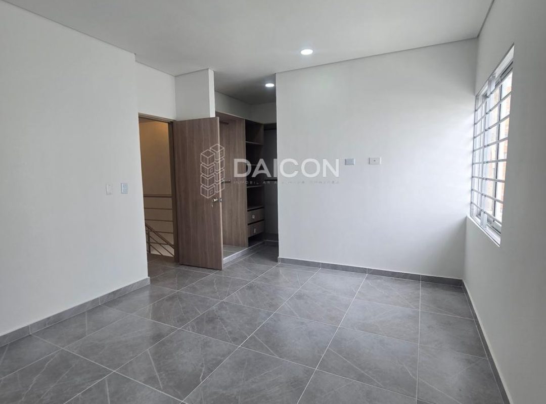 Imagen de WhatsApp 2025-11-14 a las 11.43.20_15aa34e1