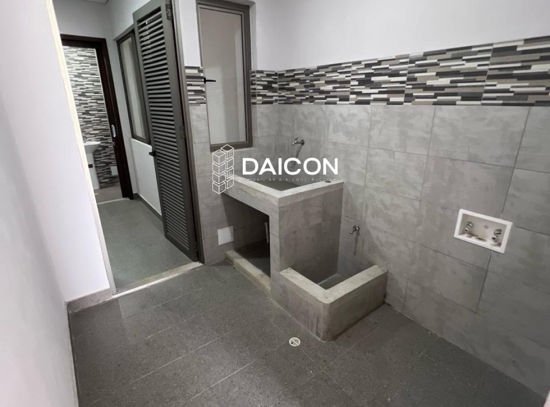 Imagen de WhatsApp 2025-11-28 a las 08.28.50_0fab01ad