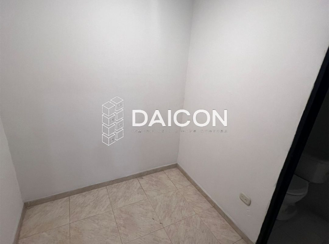 WhatsApp Image 2025-